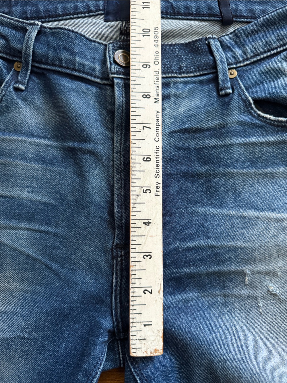 RtA Women's Distressed Denim Skinny Jeans Button Fly Blue Wash Size 27 (fits 30) - Picture 10 of 11